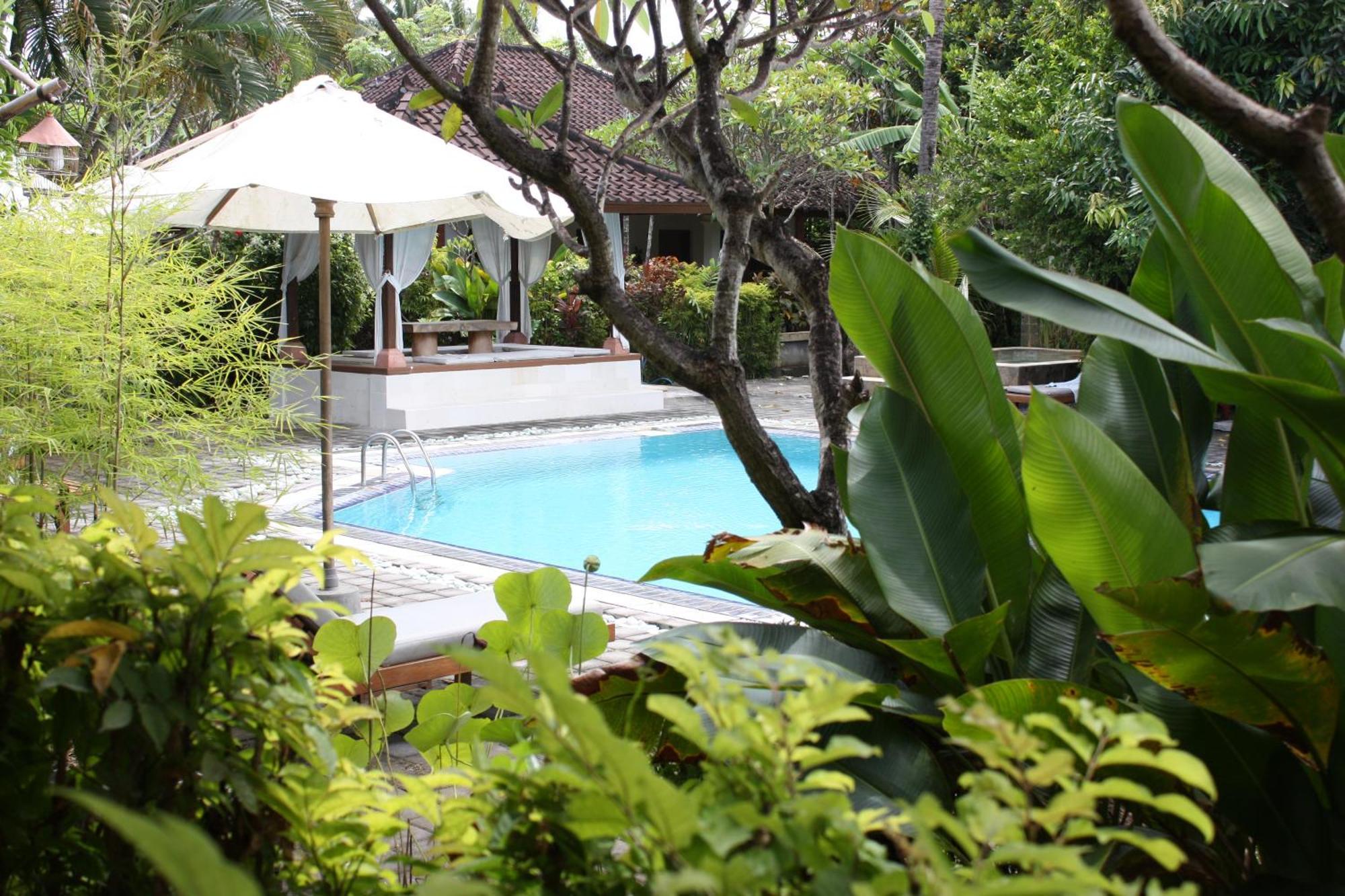Bumi Ayu Bungalow Sanur Esterno foto