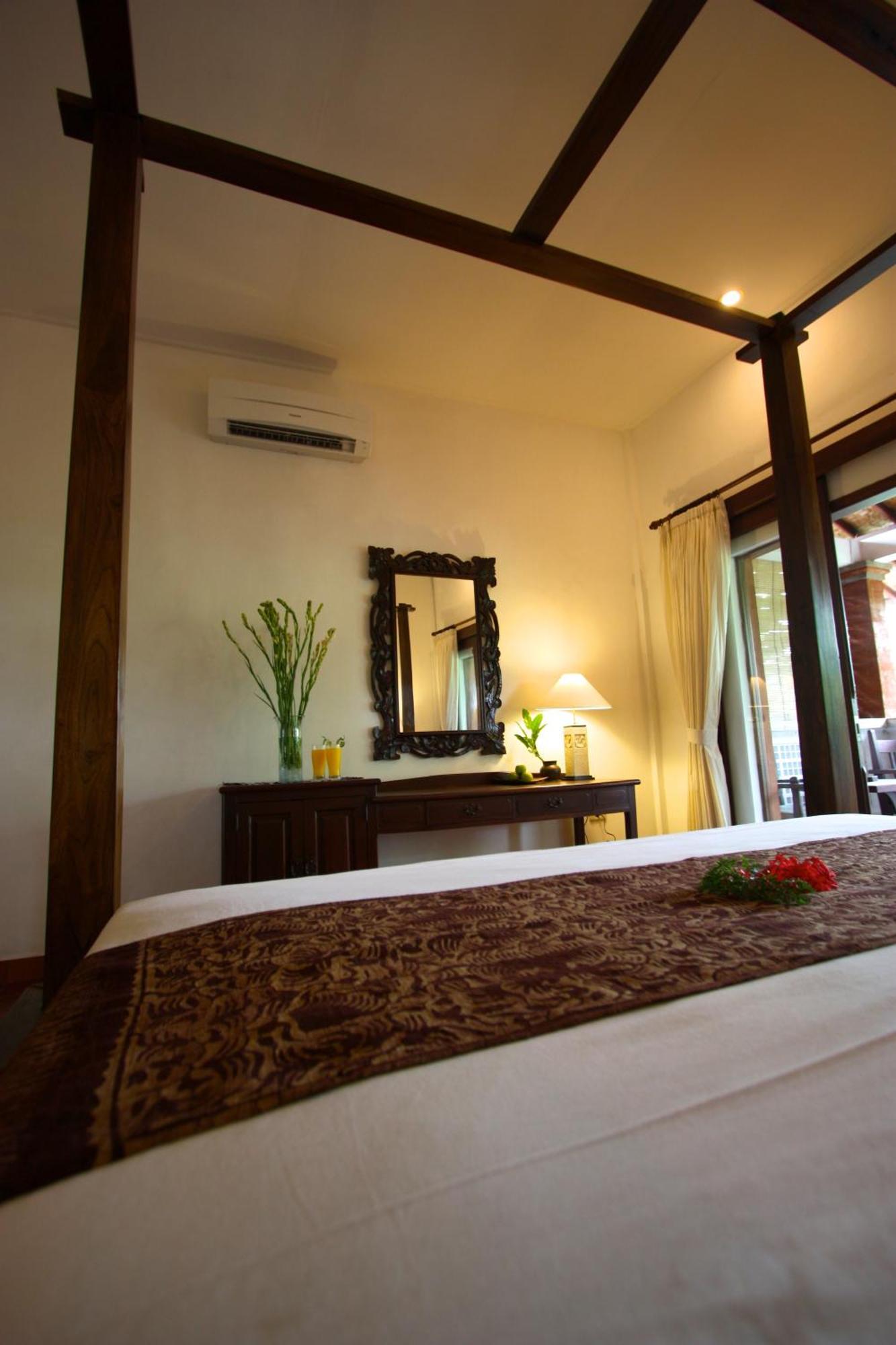 Bumi Ayu Bungalow Sanur Esterno foto