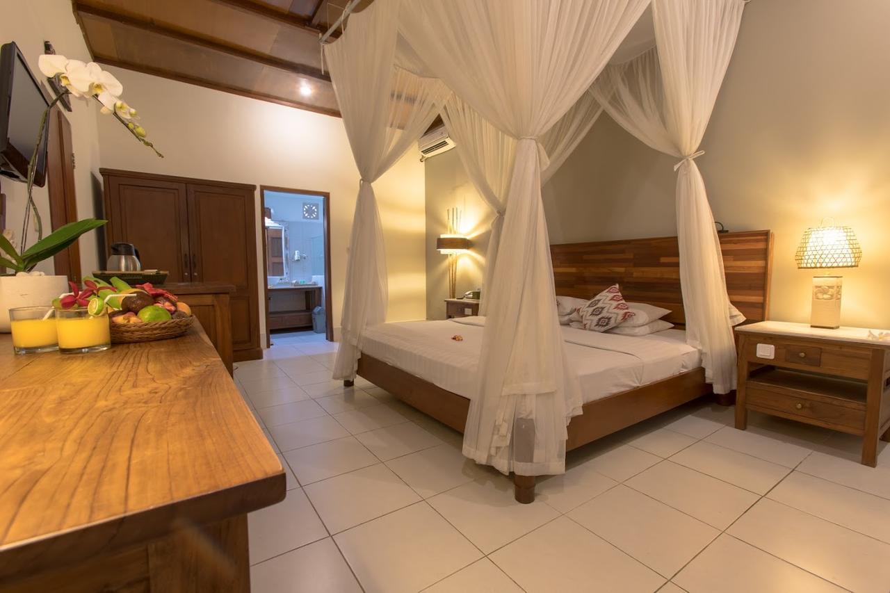 Bumi Ayu Bungalow Sanur Esterno foto
