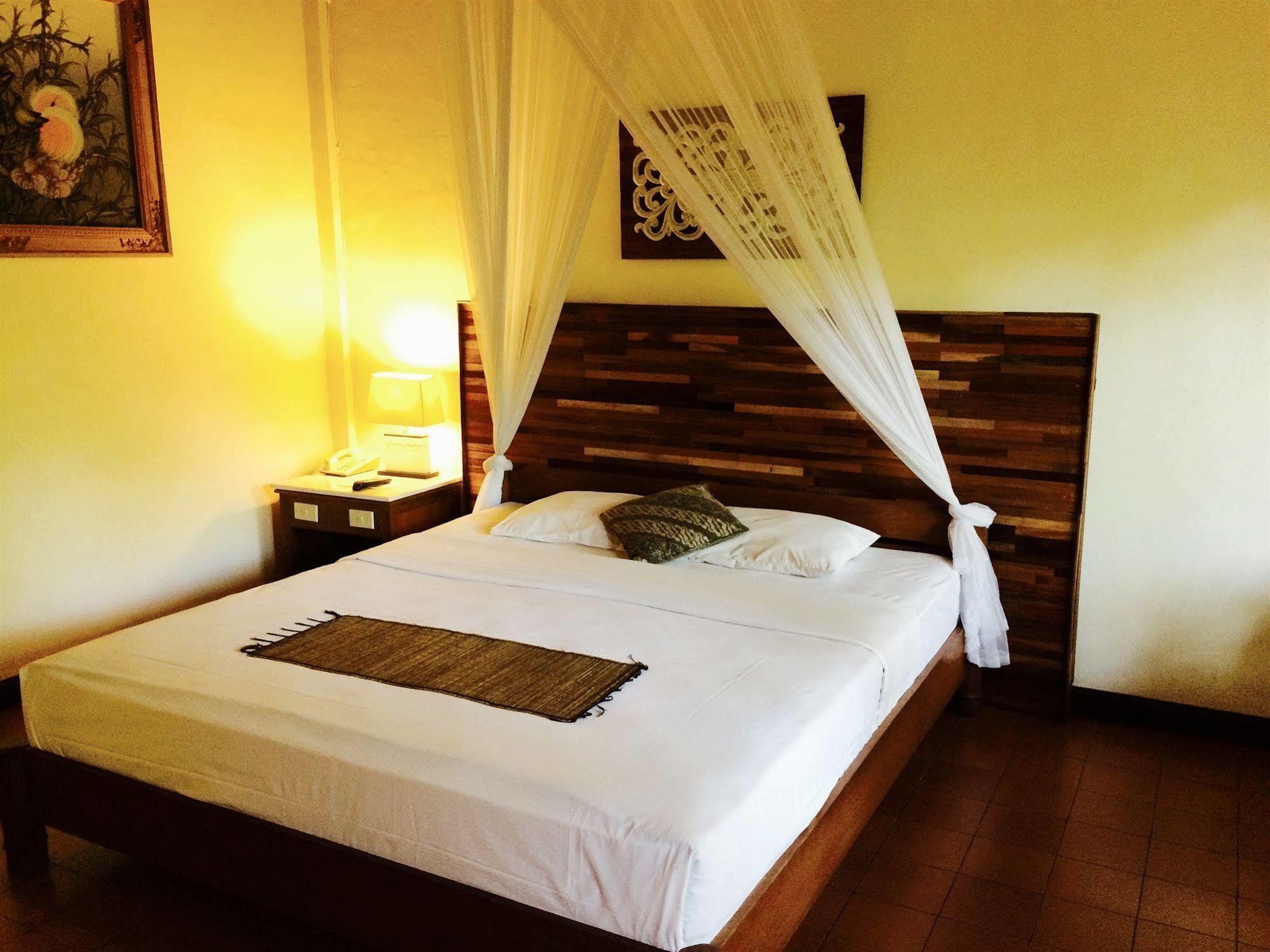 Bumi Ayu Bungalow Sanur Esterno foto